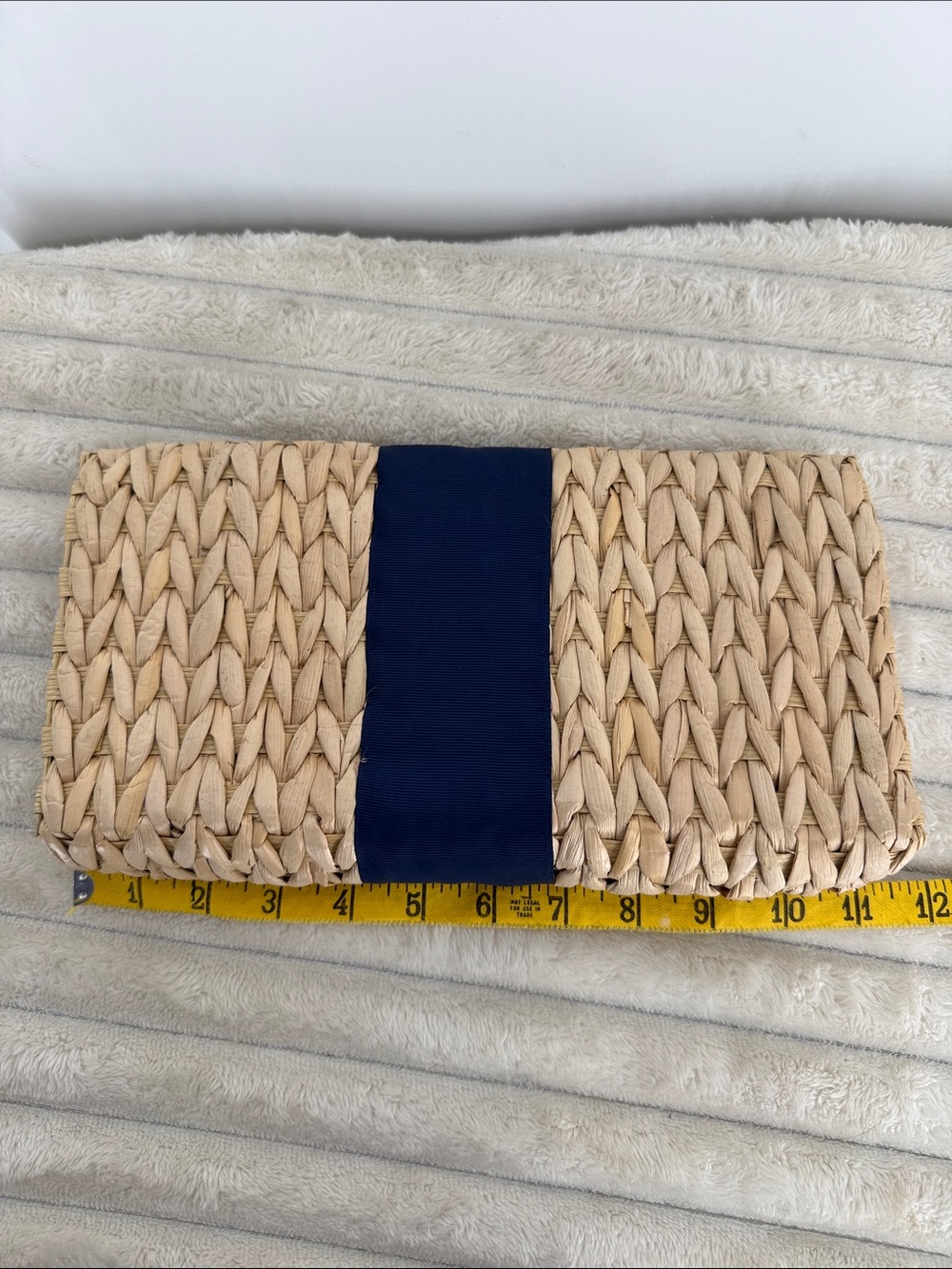 Mudpie Starfish Woven Clutch - Picture 4 of 10